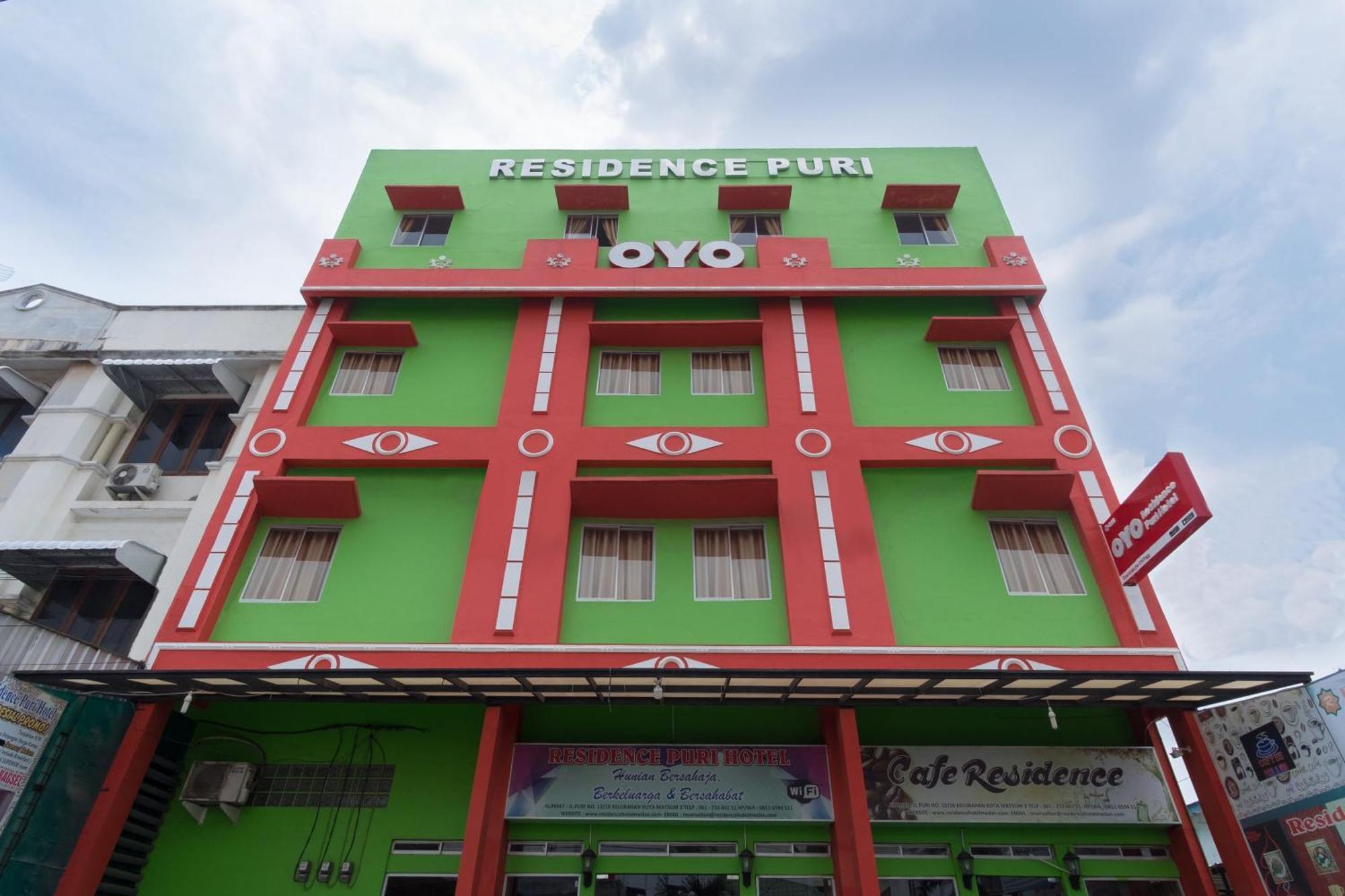Hotel Urbanview Syariah Puri 3*