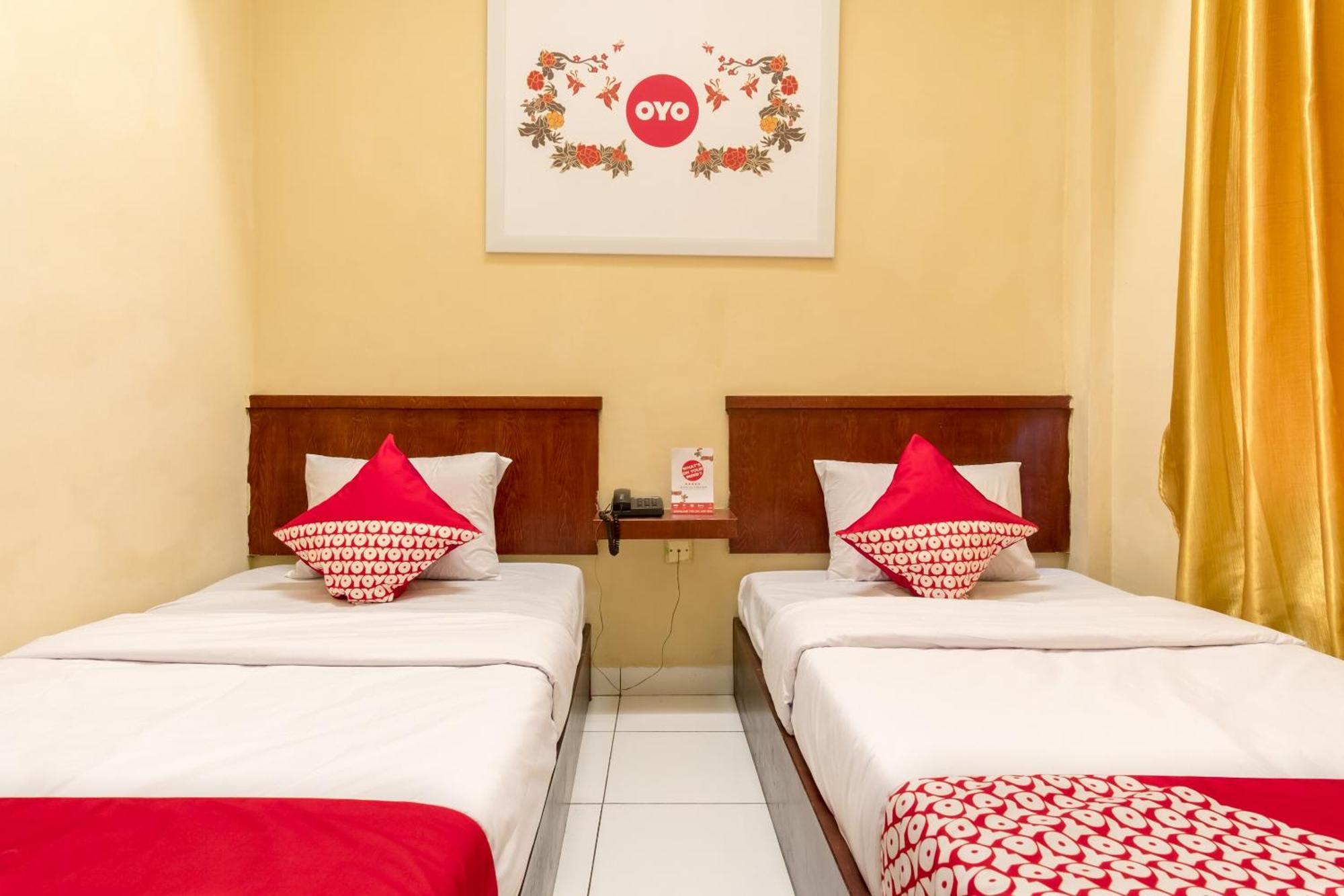 Urbanview Syariah Puri Medan